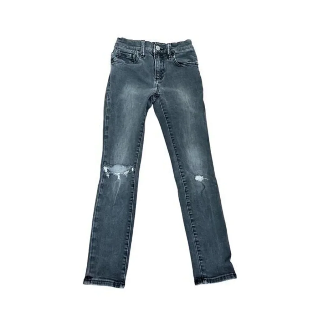 GAP Girls Size 8 Slim Stretch Skinny Gray Distressed Denim Jeans With Knee Rips